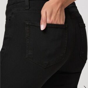 PAIGE. High waisted Manhattan jeans in Black Shadow